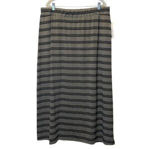 Love Ryan Maxi Skirt NWT Women’s 3X Black Gray Striped Stretch Pull On Casual